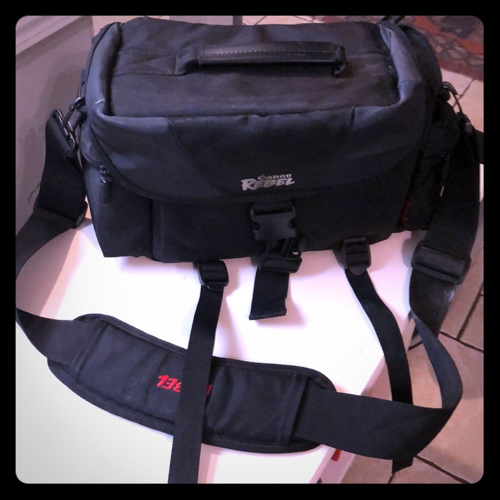 Canon rebel DSL camera bag